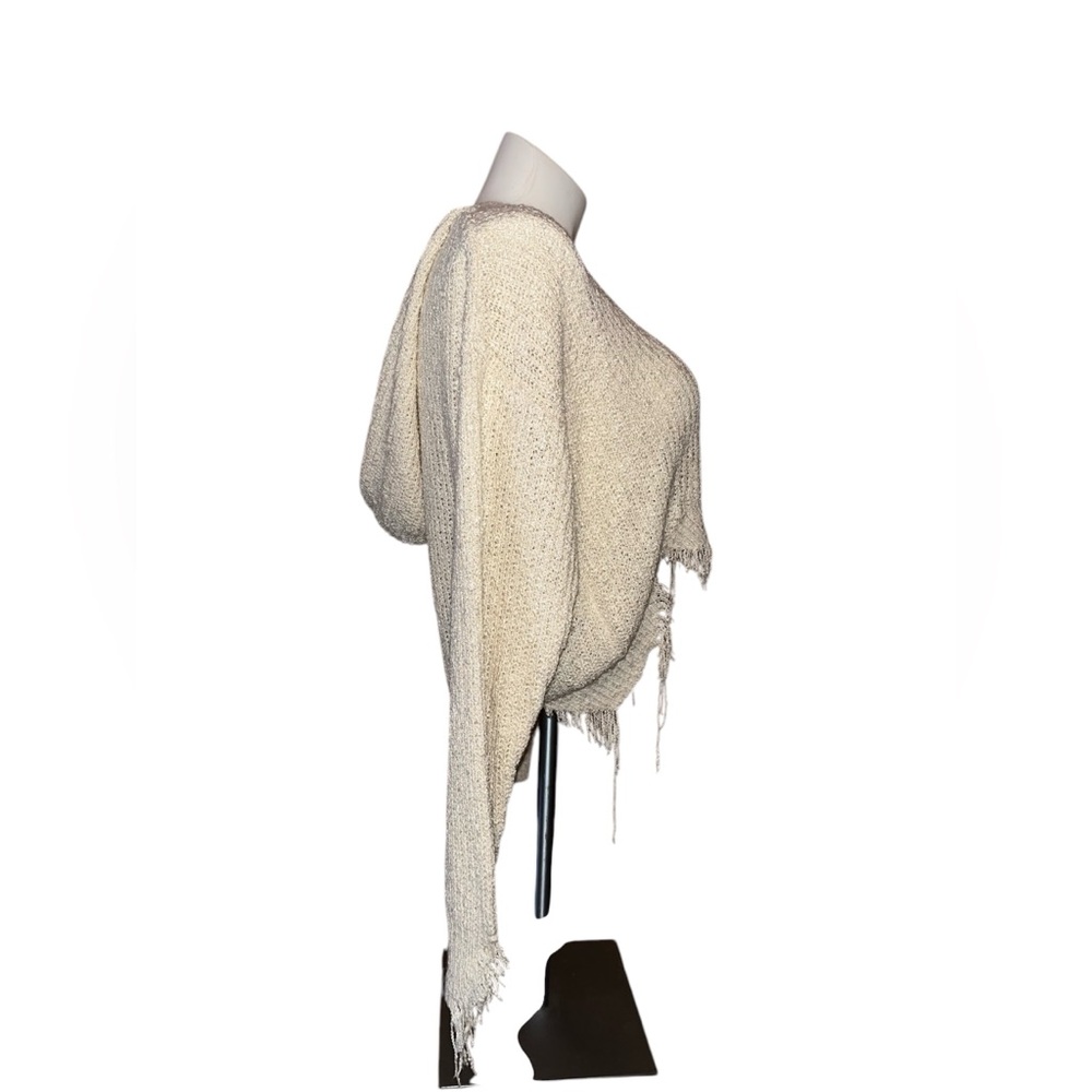 Cream Hooded Sweater
Drop Shoulder
Distressed
Size M/L - Picture 3 of 6